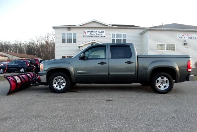 2011 Gmc Sierra 1500 SL photo 1