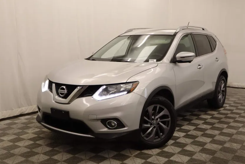 2016 Nissan Rogue SL photo 1