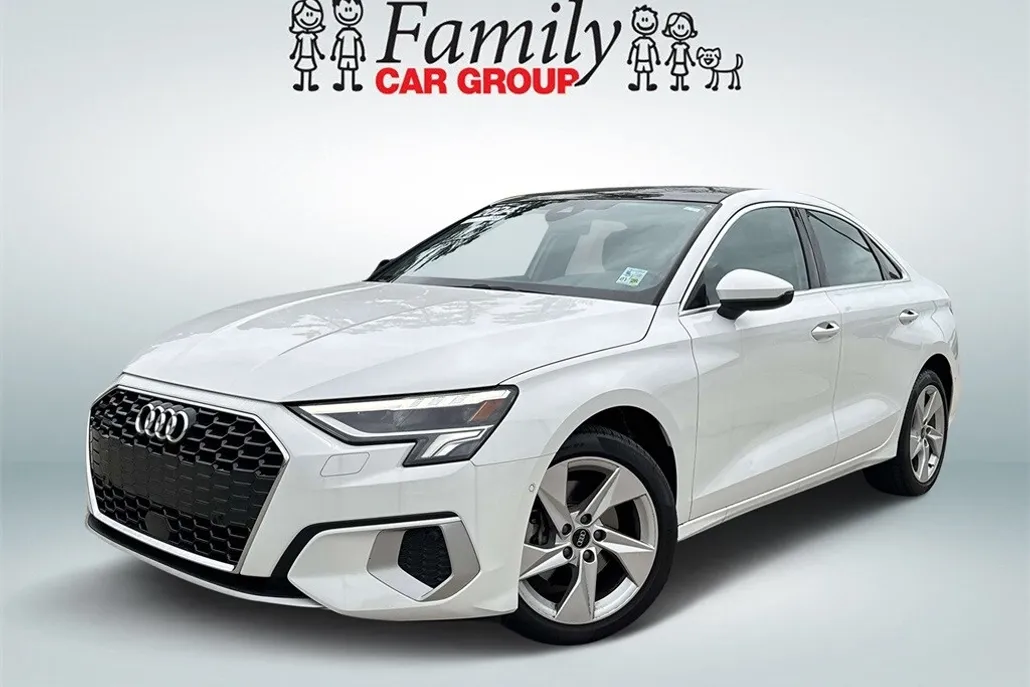 2024 Audi A3 40 Premium photo 1