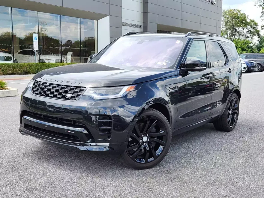 2023 Land Rover Discovery HSE R-Dynamic photo 1