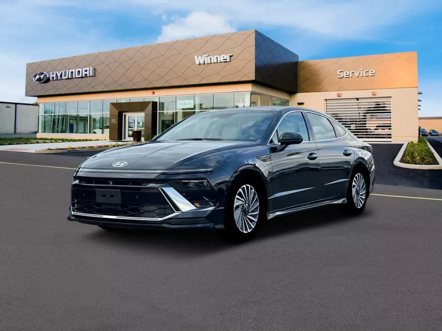 2025 Hyundai Sonata Hybrid Limited photo 1