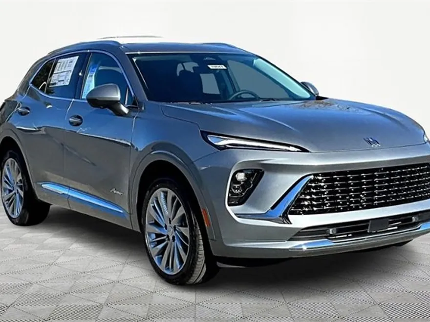 2025 Buick Envision Avenir photo 1