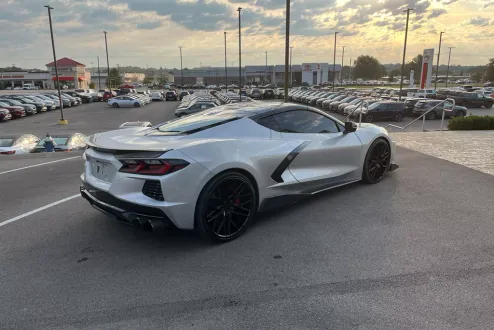 2020 Chevrolet Corvette 3LT photo 3