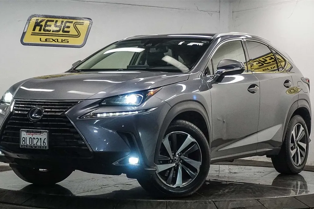 2020 Lexus NX 300 photo 1