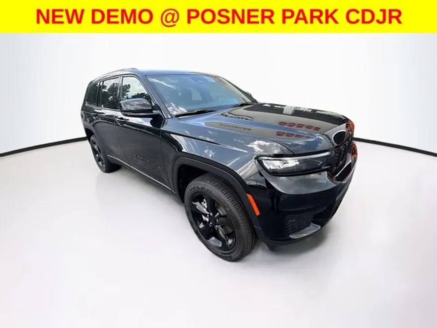 2025 Jeep Grand Cherokee Altitude X photo 1