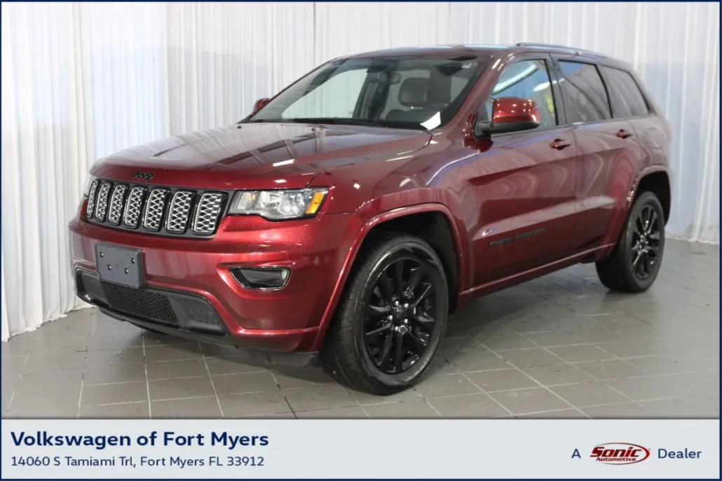 2020 Jeep Grand Cherokee Altitude photo 1