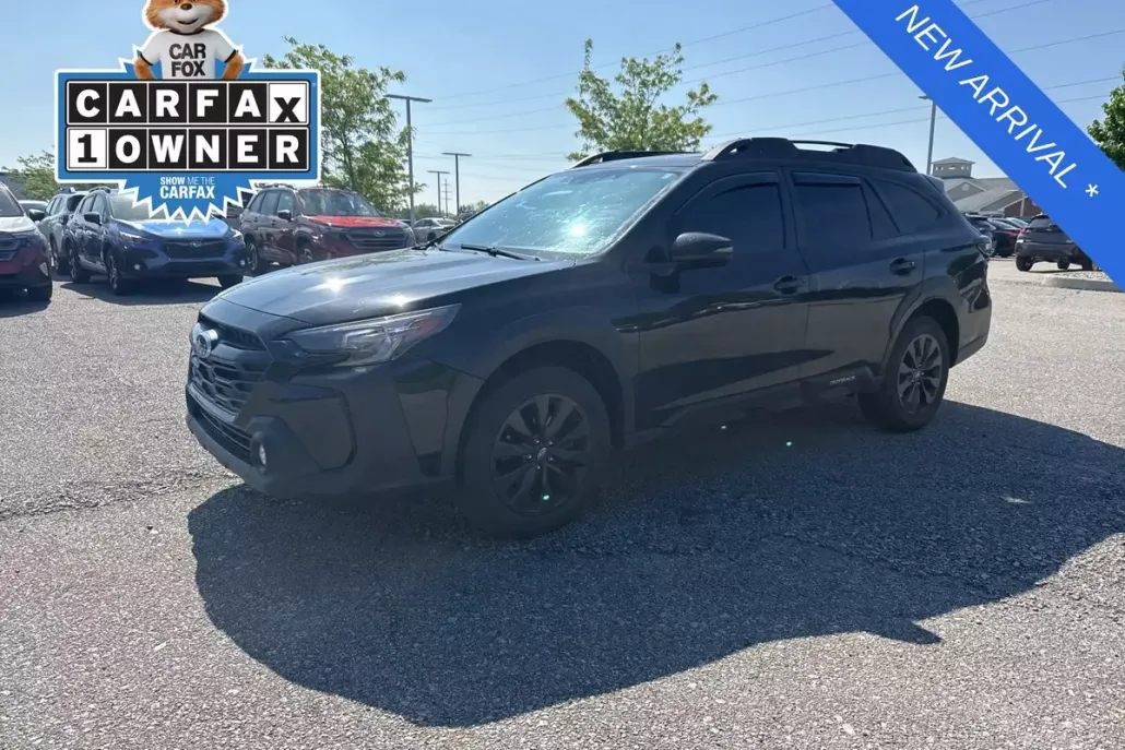 2023 Subaru Outback Onyx Edition photo 1