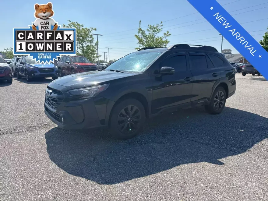 2023 Subaru Outback Onyx Edition photo 1