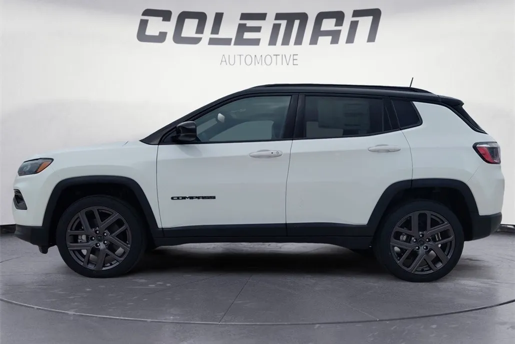 2025 Jeep Compass Limited photo 1