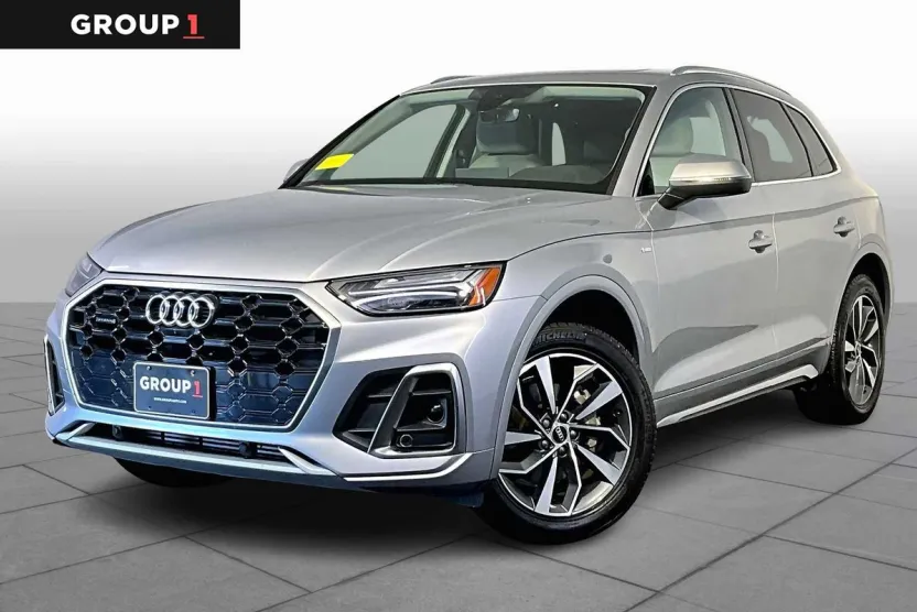 2022 Audi Q5 S line Premium Plus photo 1