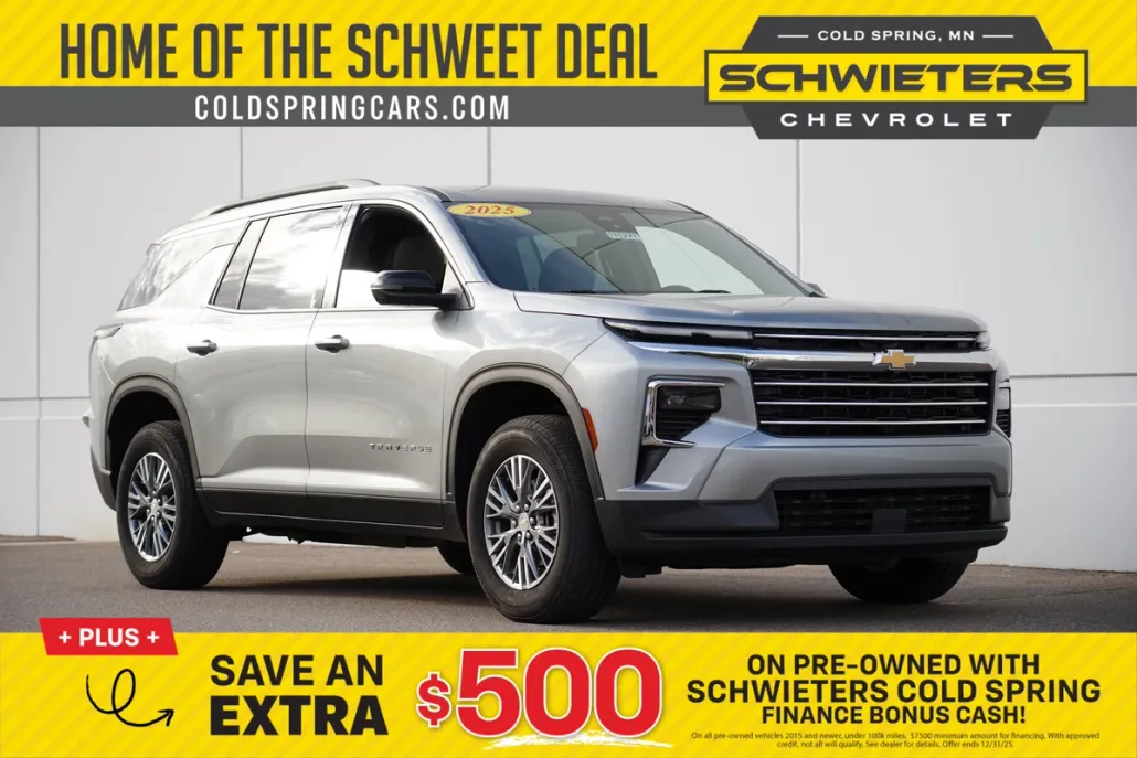 2025 Chevrolet Traverse photo 1