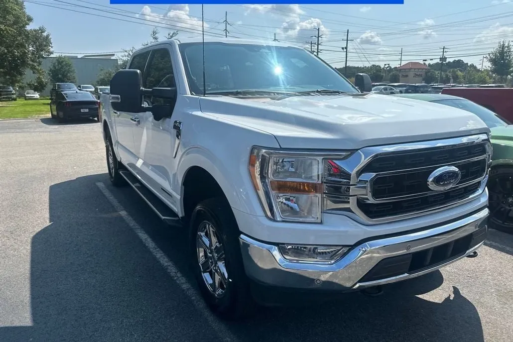 2023 Ford F-150 XLT photo 1
