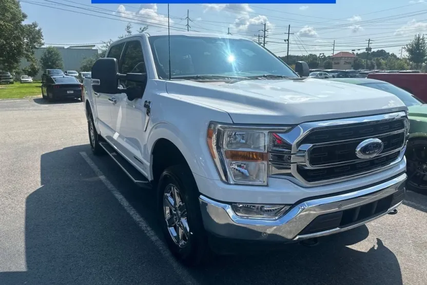 2023 Ford F-150 XLT photo 1