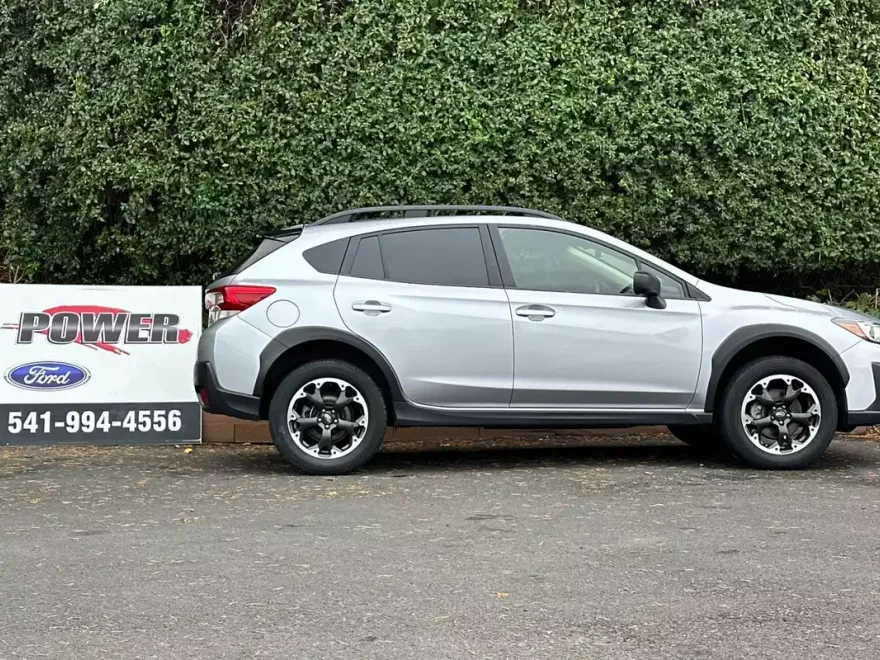 2023 Subaru Crosstrek Base photo 1