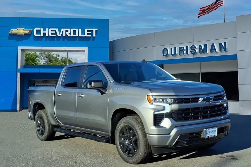 2026 Chevrolet Silverado 1500 RST photo 1