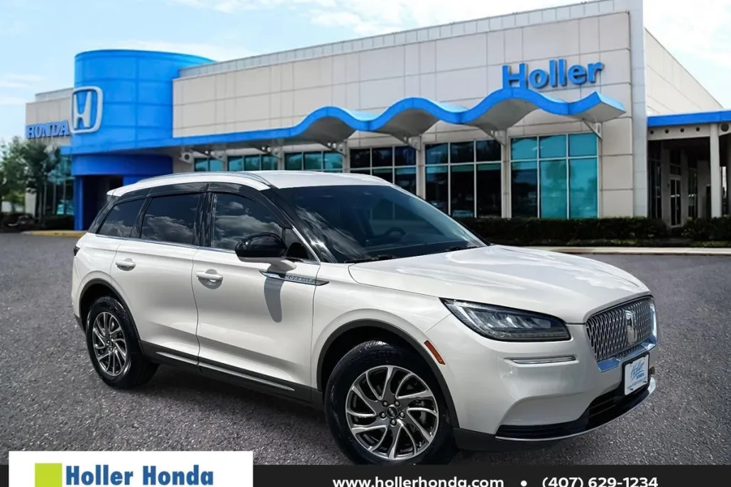 2021 Lincoln Corsair Standard photo 1
