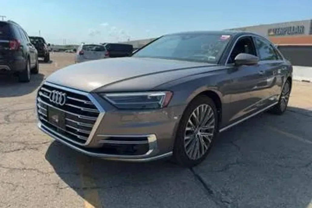 2019 Audi A8 L 3.0T photo 1
