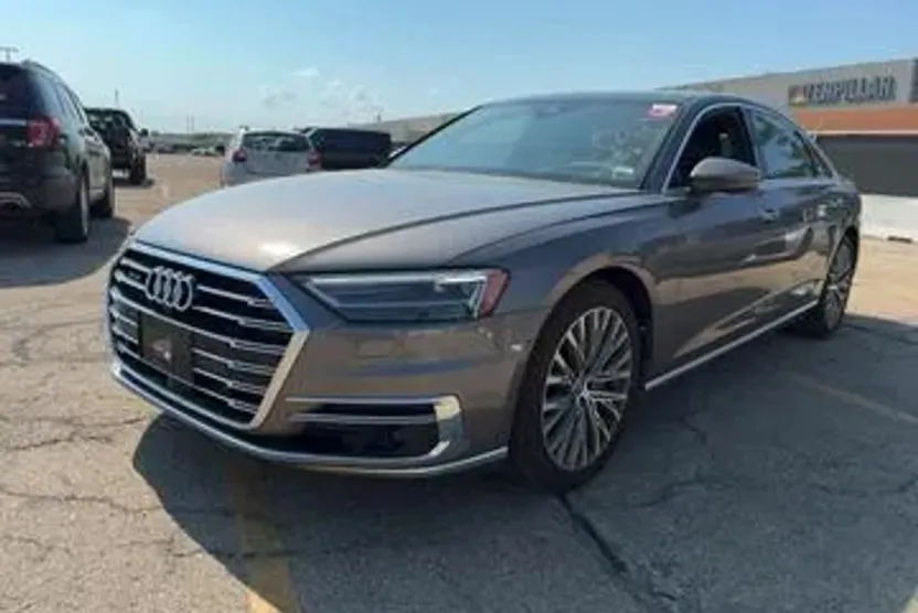 2019 Audi A8 L 3.0T photo 1
