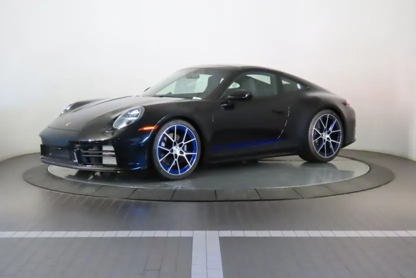 2025 Porsche 911 T photo 1