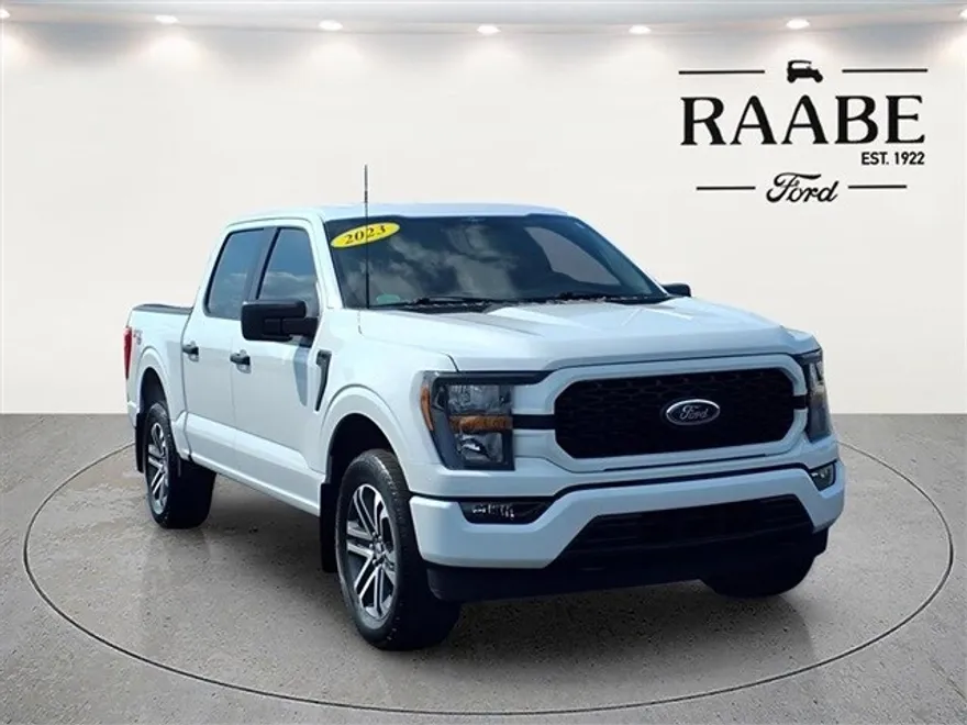 2023 Ford F-150 XL photo 1