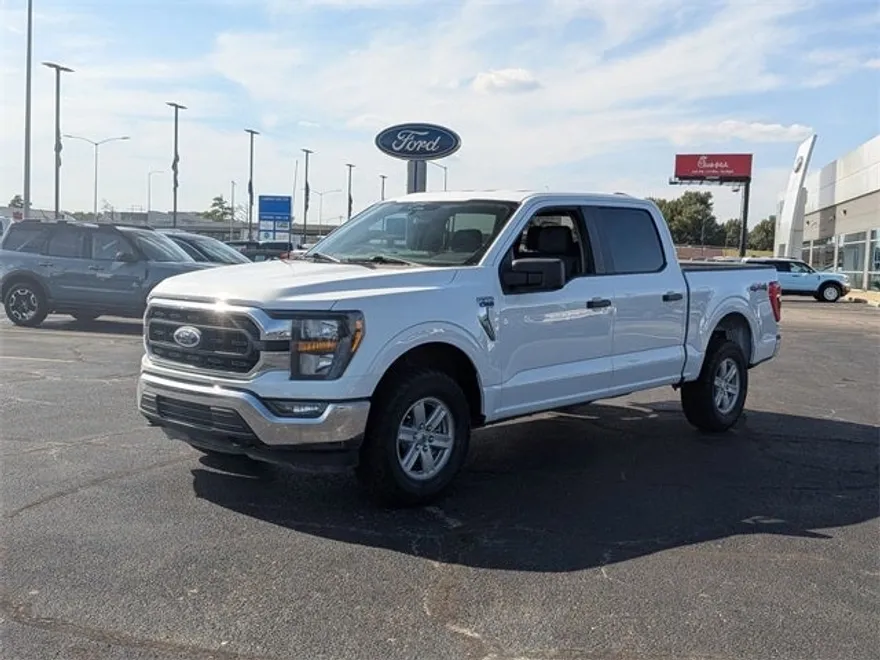 2023 Ford F-150 XLT photo 1