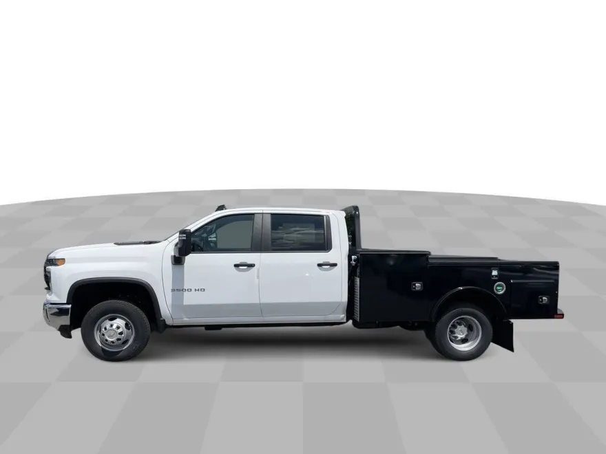 2025 Chevrolet Silverado 3500HD Work Truck photo 1