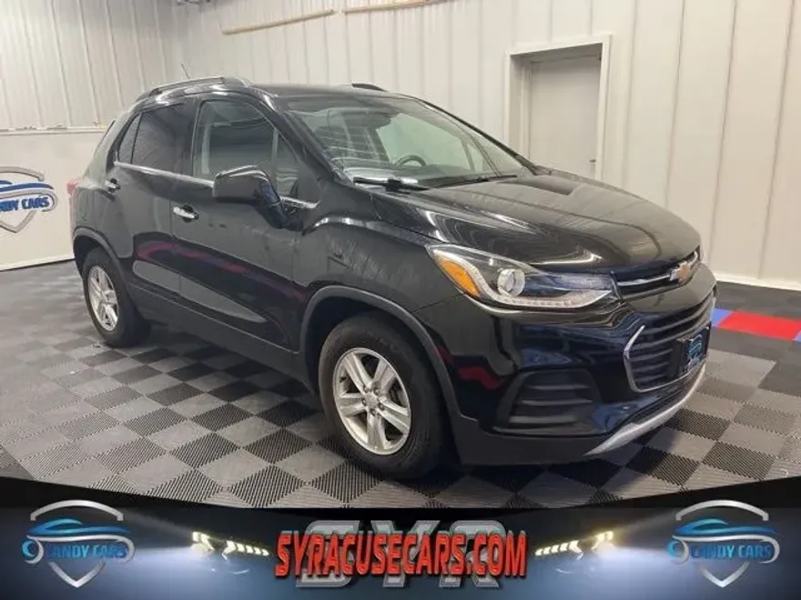 2019 Chevrolet Trax LT photo 1