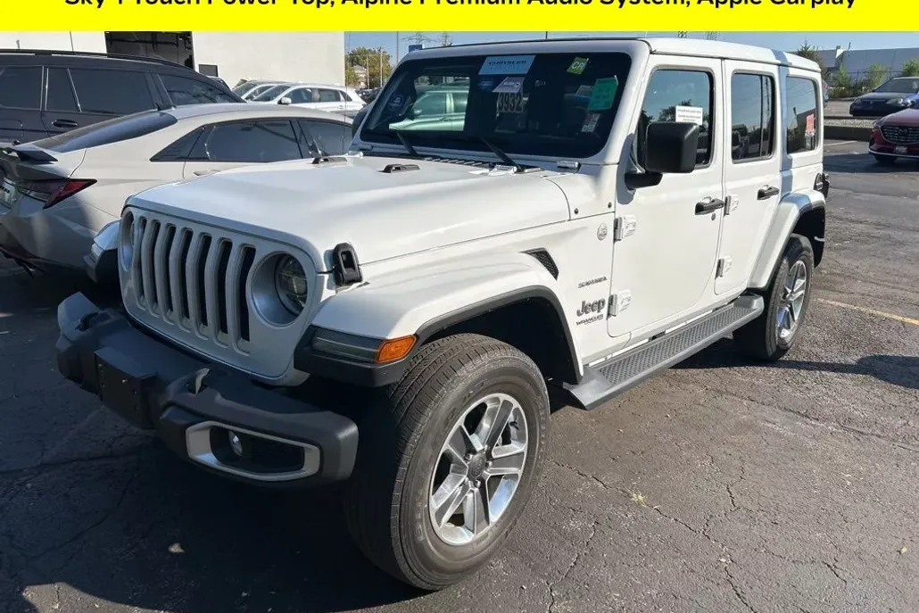 2021 Jeep Wrangler Unlimited Sahara photo 1
