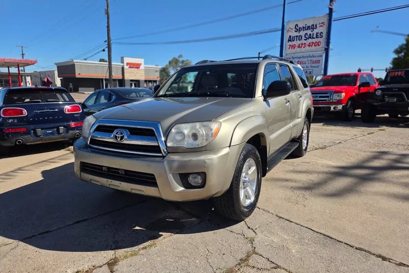 2006 Toyota 4Runner SR5 photo 1