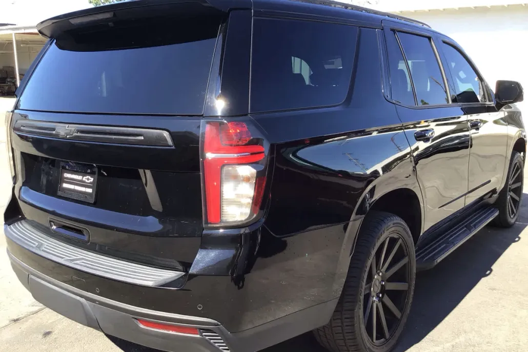 2021 Chevrolet Tahoe LT photo 1