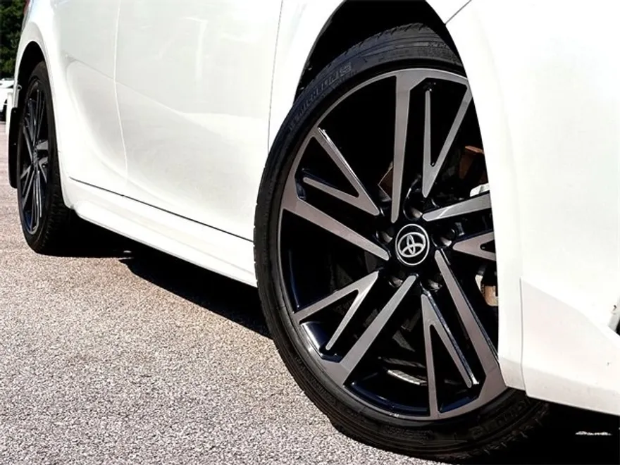 2025 Toyota Camry XSE photo 1