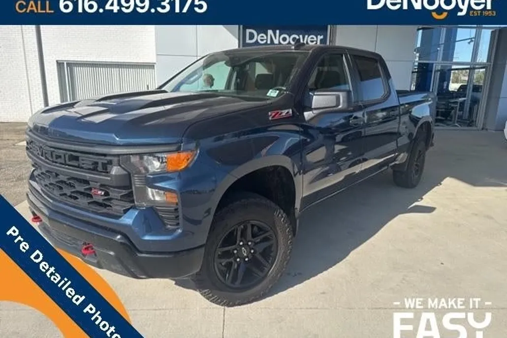2022 Chevrolet Silverado 1500 Custom Trail Boss photo 1