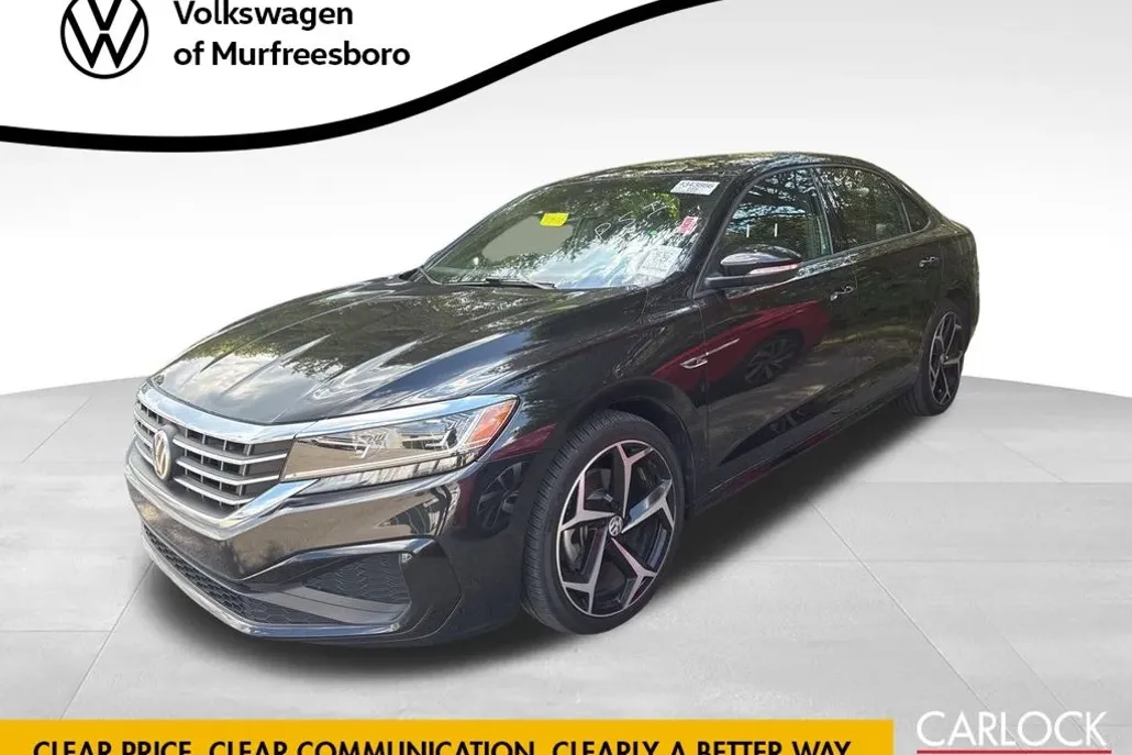 2021 Volkswagen Passat 2.0T R-Line photo 1