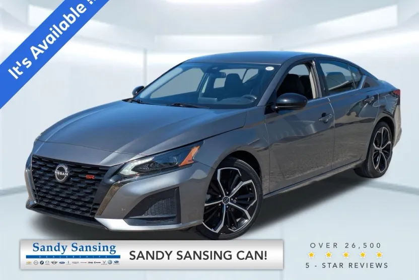 2024 Nissan Altima 2.5 SR photo 1