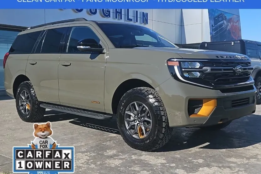2025 Ford Expedition photo 1