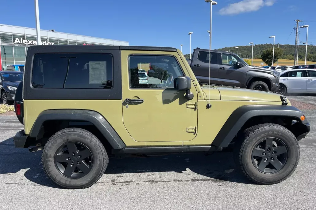 2013 Jeep Wrangler Two-Door Sport photo 1