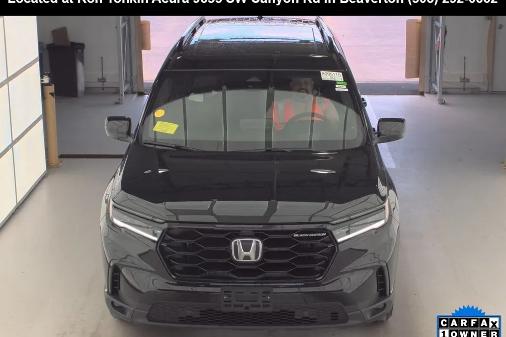 2025 Honda Pilot Black Edition photo 1