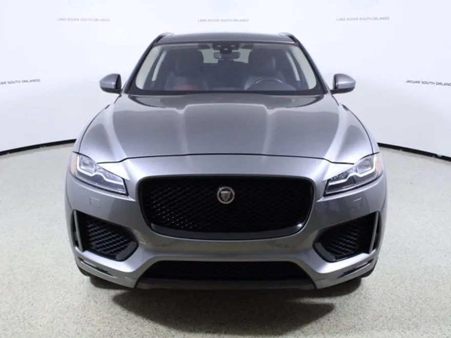 2020 Jaguar F-PACE Checkered Flag Edition photo 1