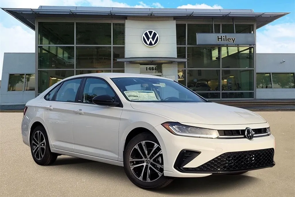 2025 Volkswagen Jetta 1.5T Sport photo 1