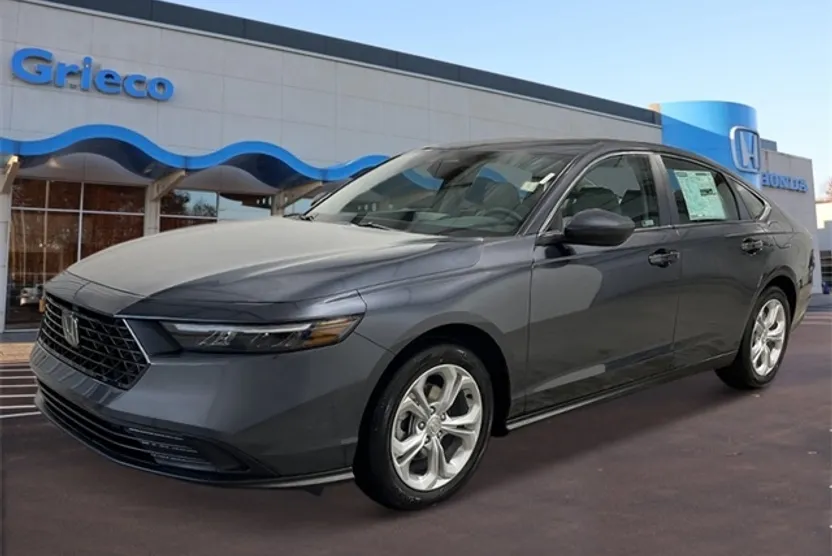 2025 Honda Accord LX photo 1