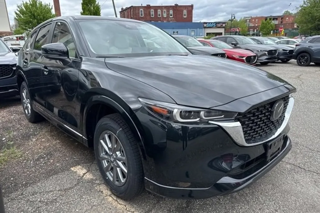 2025 Mazda CX-5 2.5 S Preferred photo 1