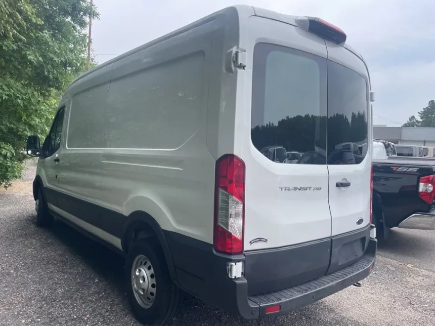 2023 Ford Transit Cargo Van photo 1