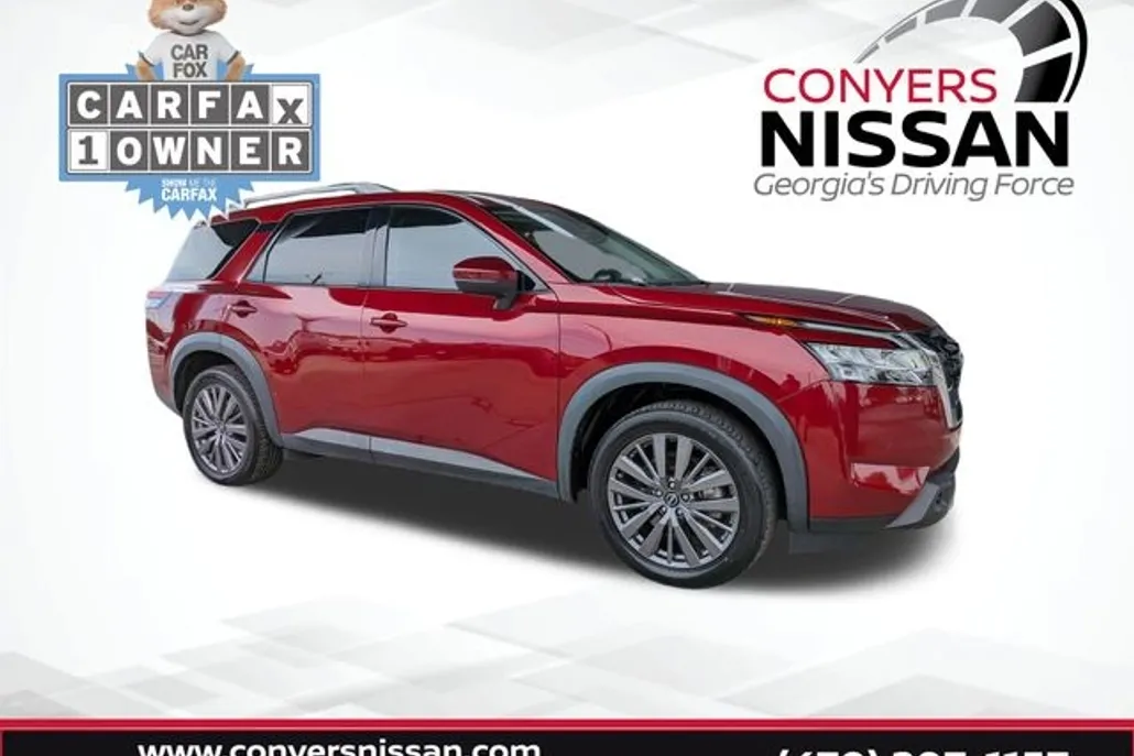 2023 Nissan Pathfinder SL photo 1