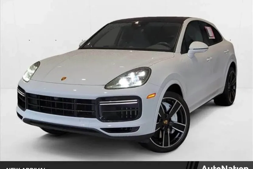 2023 Porsche Cayenne Coupe Turbo photo 1