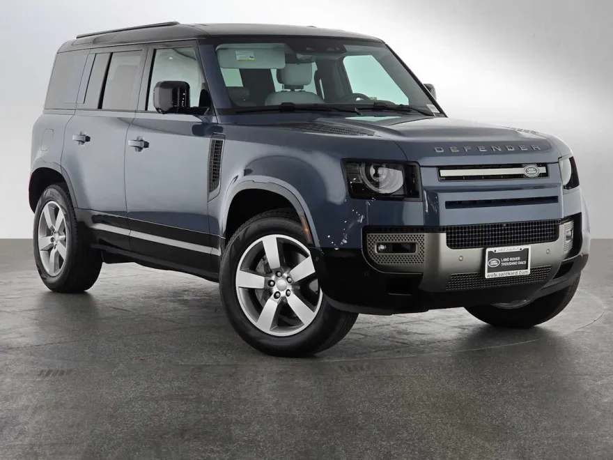2025 Land Rover Defender X-Dynamic SE photo 1