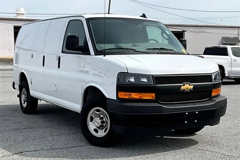 2024 Chevrolet Express Cargo Van 2500 photo 1