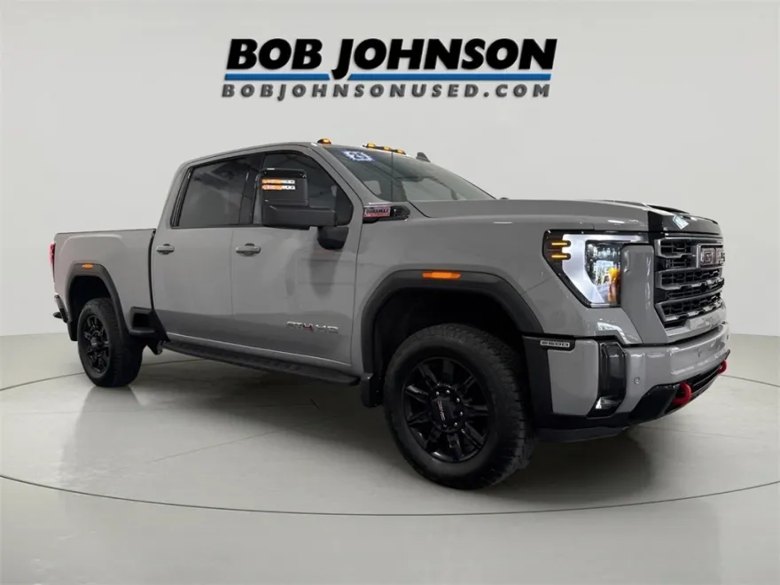 2025 Gmc Sierra HD AT4 photo 1