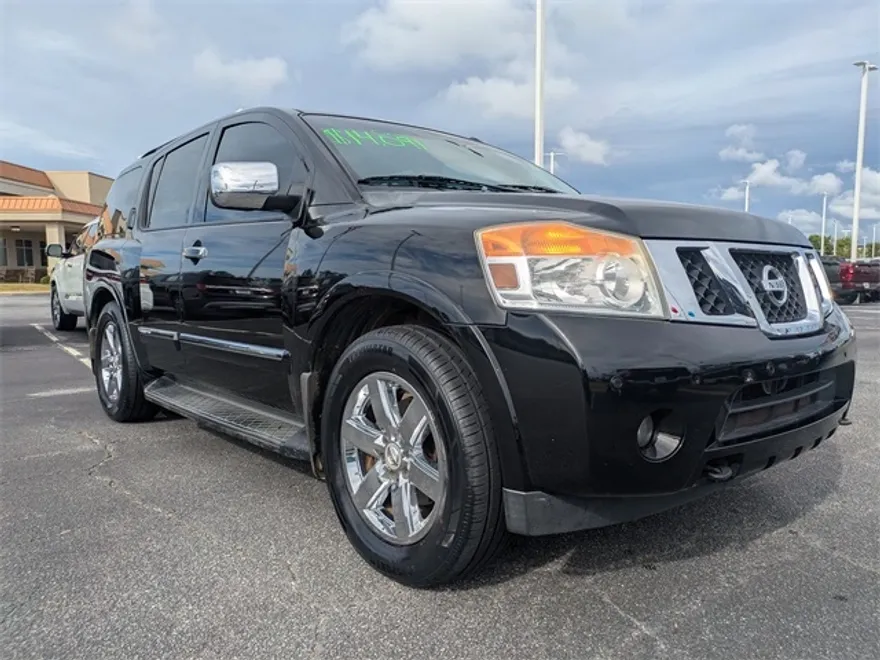 2014 Nissan Armada Platinum photo 1