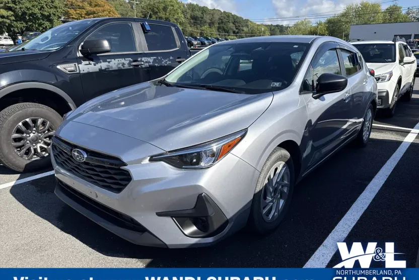 2024 Subaru Impreza Base photo 1