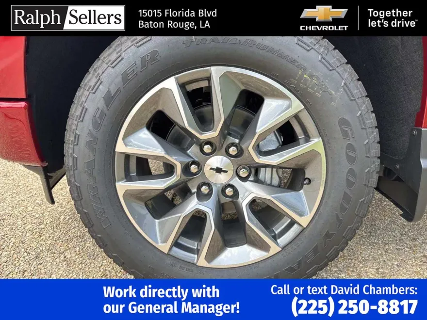 2026 Chevrolet Silverado 1500 RST photo 1